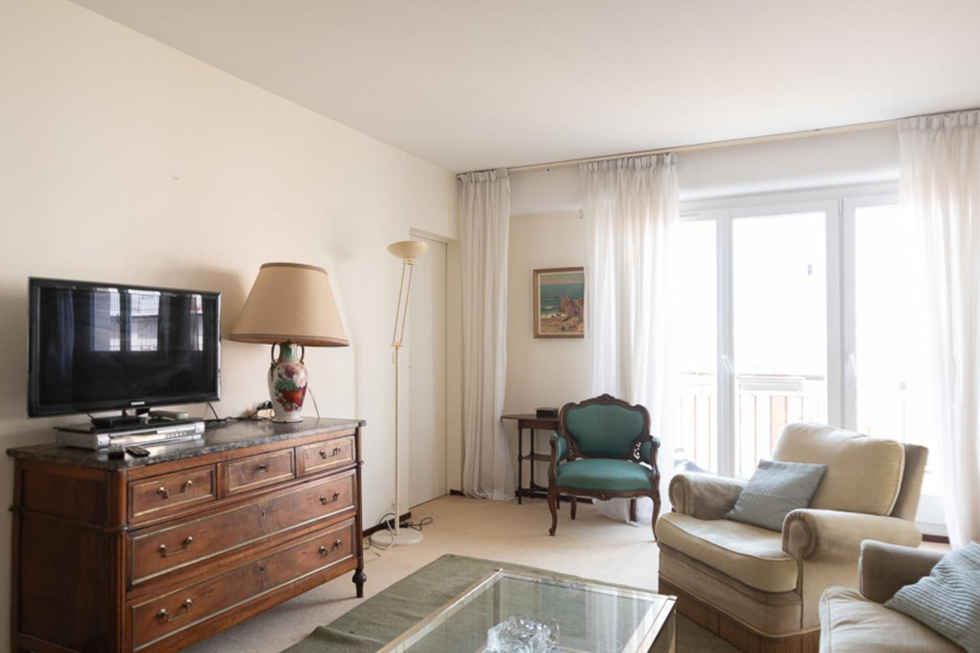 Lovely 66 M 2 Steps From The City Center Appartement Boulogne-Billancourt Buitenkant foto